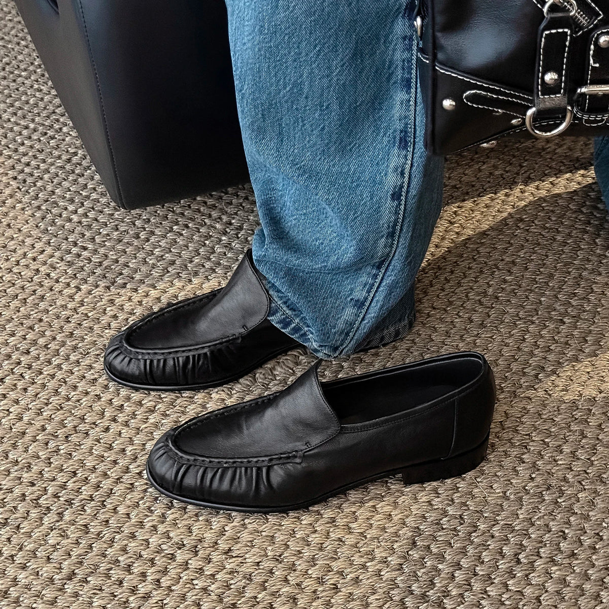 Mocasín de piel fruncida