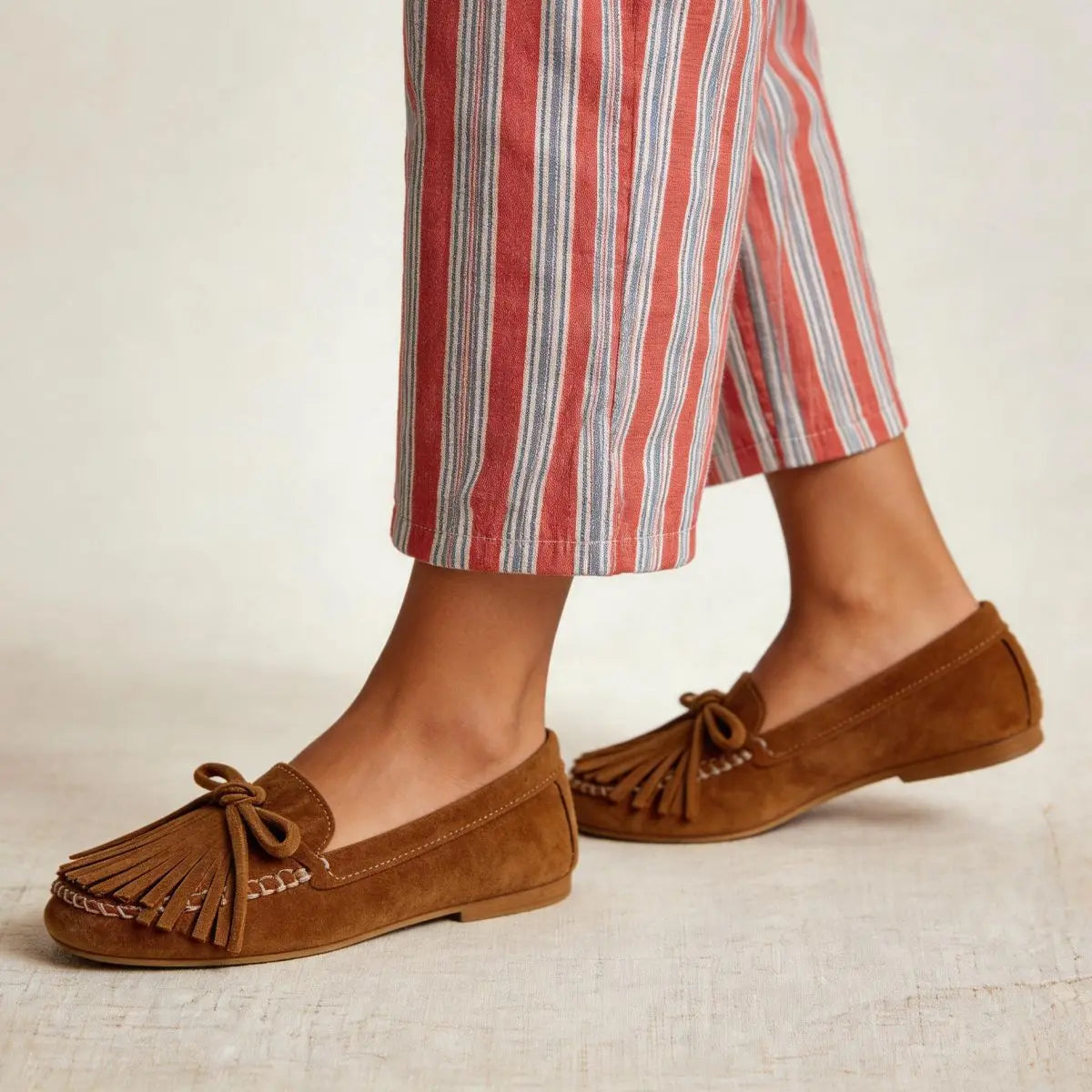 Mocasín de serraje con flecos